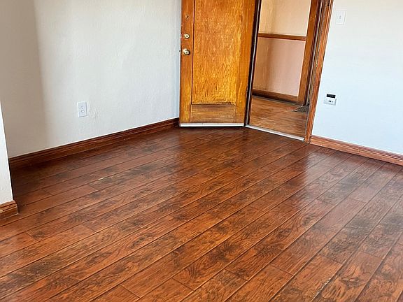4th image of 1112 N Kingsley Dr APT 16