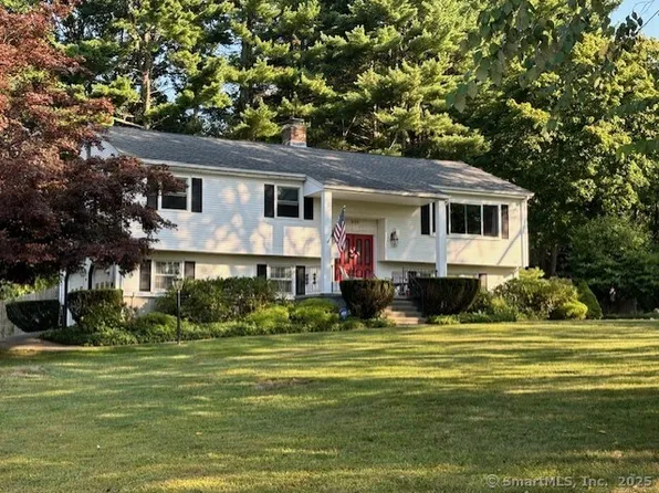 301 Nepas Road, Fairfield, CT 06825
