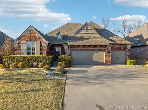 519 W 77th St, Tulsa, OK 74132