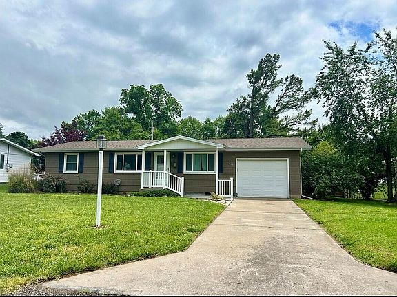 2nd image of 419 Davis Drive