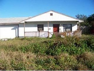 2nd image of 2267 Macedo Rd NE