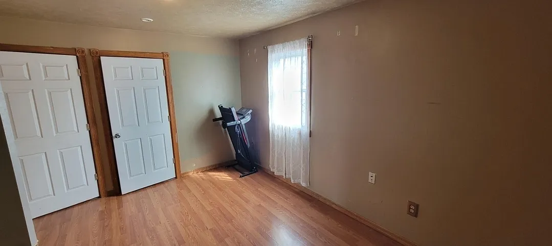 3 bed, 1566 sqft, $1,500 — Photo 2