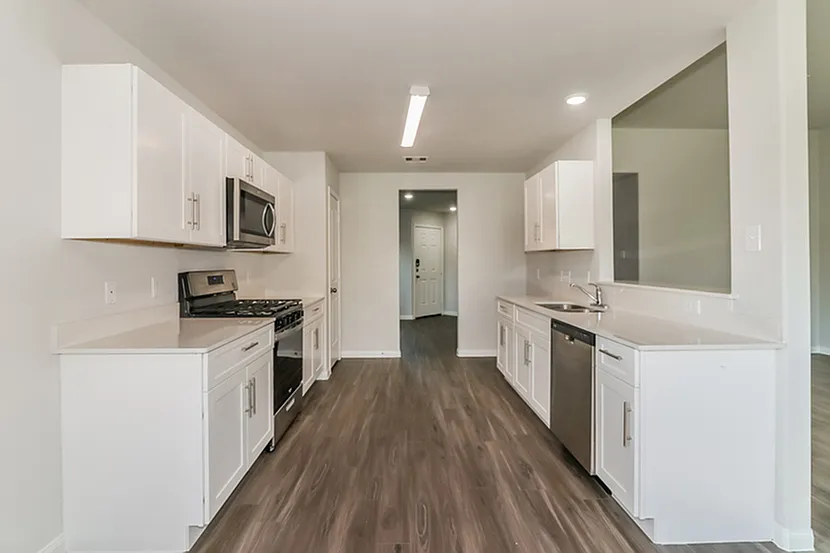 Rio Vista — Photo 2