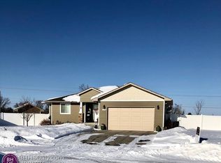 4210 Daisy Cir, Grand Island, NE 68803