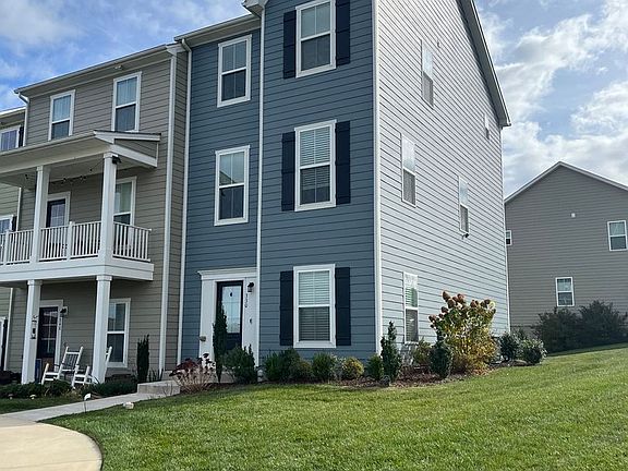 2nd image of 330 Hamilton Ave NW