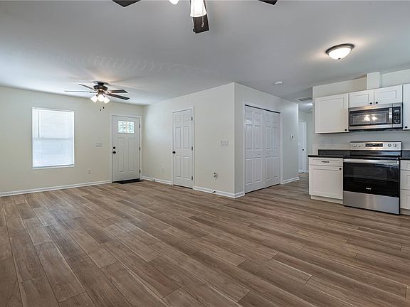 3rd image of 4087 Klepinger Rd
