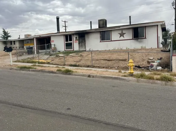 550 Frances Dr, Barstow, CA 92311