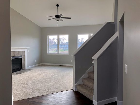5th image of 5580 Seney Cir N
