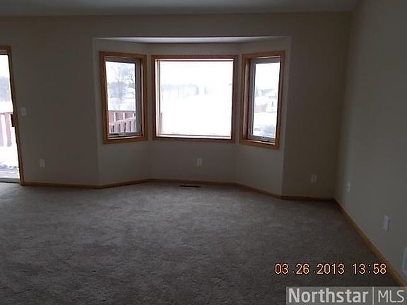 2nd image of 25770 Goldfinch Ave
