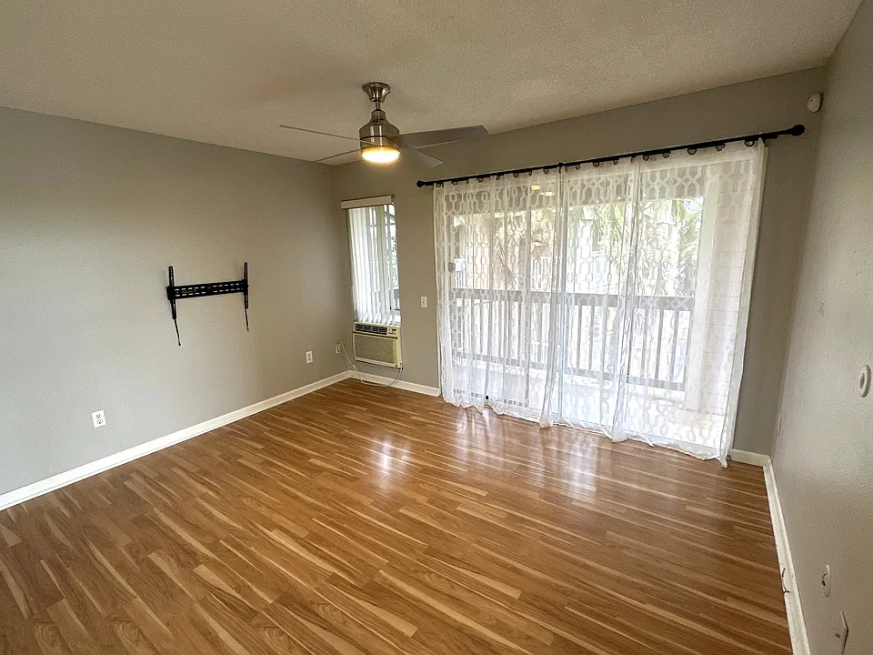 91-1207 Kaneana St #6I