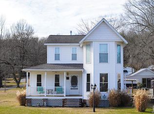 115 N Railroad St, Mortons Gap, KY 42440