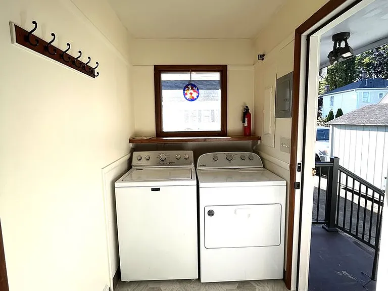 2310 Walnut St — Photo 24