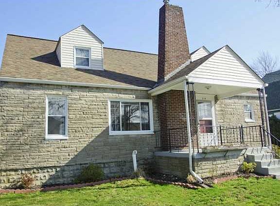 4th image of 214 E Rockenstein Ave