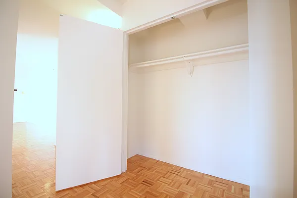 Rented by Corcoran | media 27