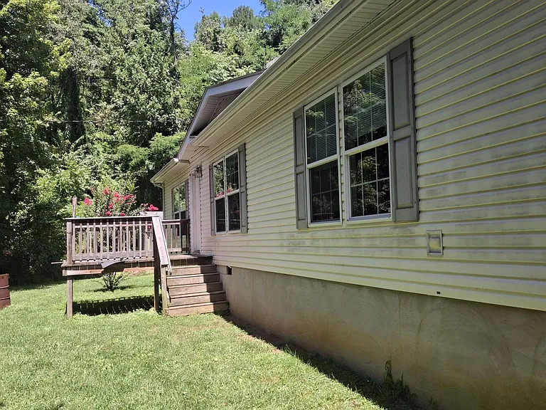 333 Pullens Bluff Rd — Photo 1