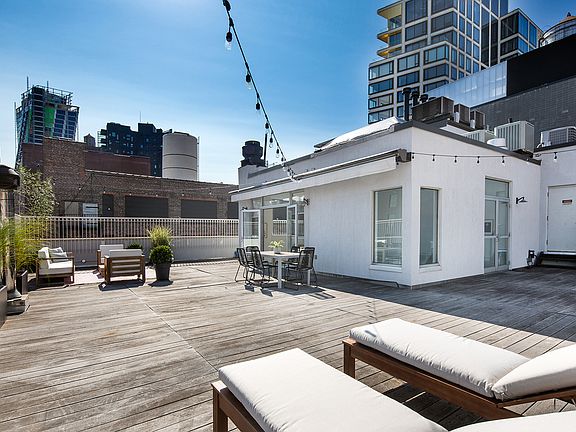 3rd image of 532 W 22nd St APT 5A