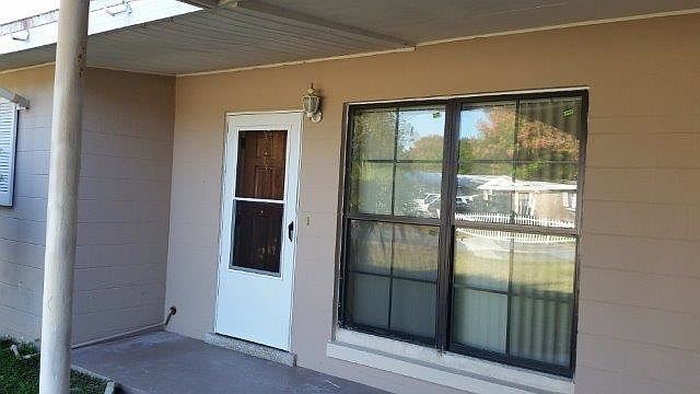 2nd image of 4525 Rosehill Ave