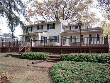 5th image of 3484 Charring Cross Dr