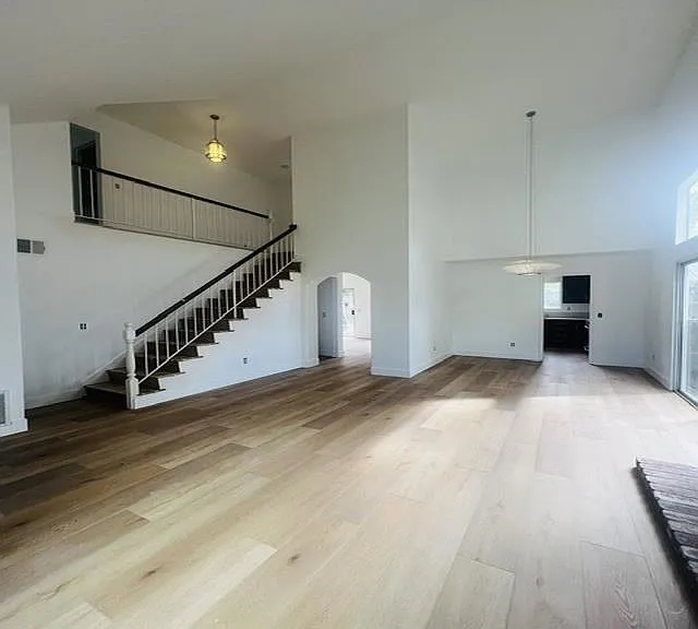 4512 Salisbury Dr — Photo 3