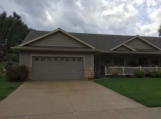 1006 Wilson St, Onalaska, WI 54650