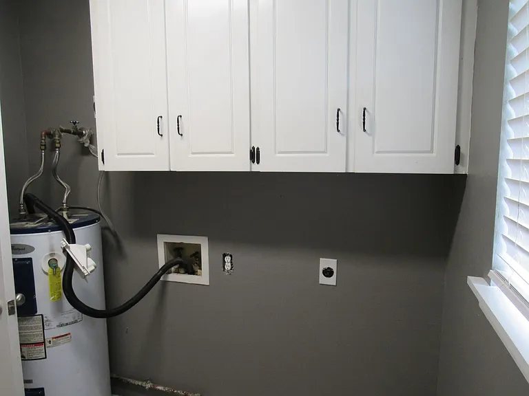 415 Waymack Dr — Photo 9