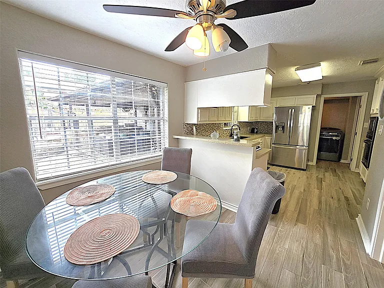 560 Brandon Rd — Photo 26