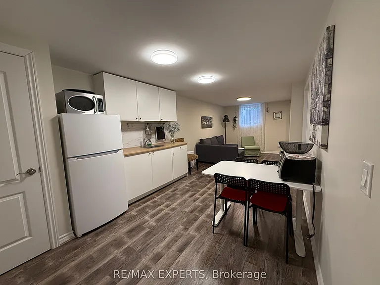 4 McNairn Ct #BASEMENT — Photo 4