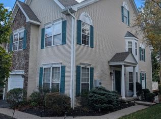 34 Mayflower Dr, Basking Ridge, NJ 07920