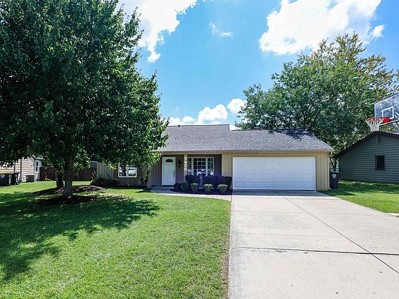 2nd image of 7426 Charlesbury Ct