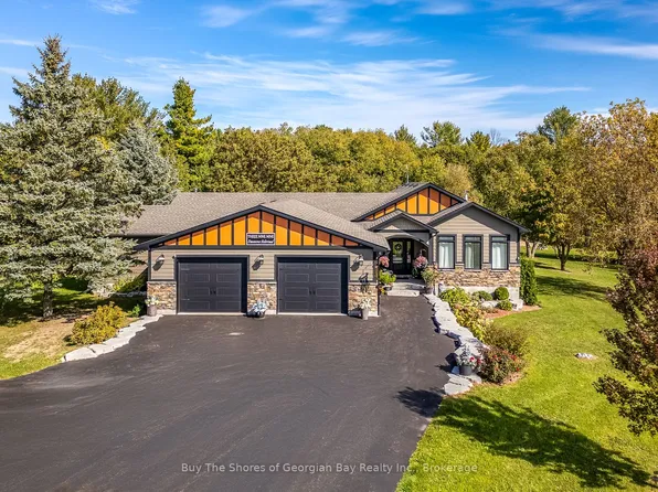 399 Dawsons Side Rd, Tiny, ON L0L 2T0