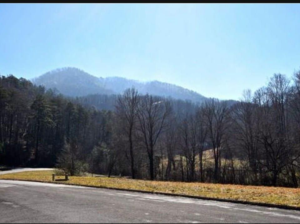 2nd image of 3155 Thomas Headrick Rd