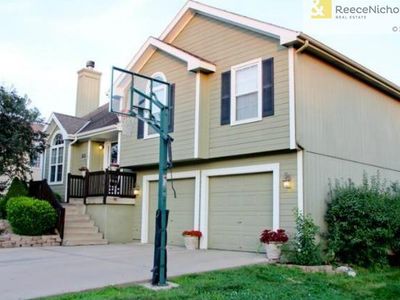 517 N Winwood St, Gardner, KS, 66030