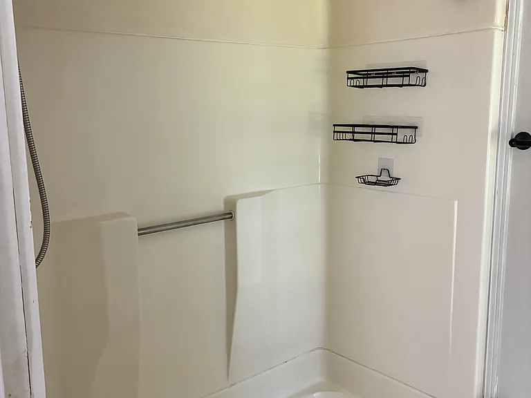 340 N Hook Rd #1 — Photo 4