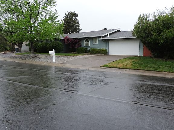4th image of 4170 Meander Dr