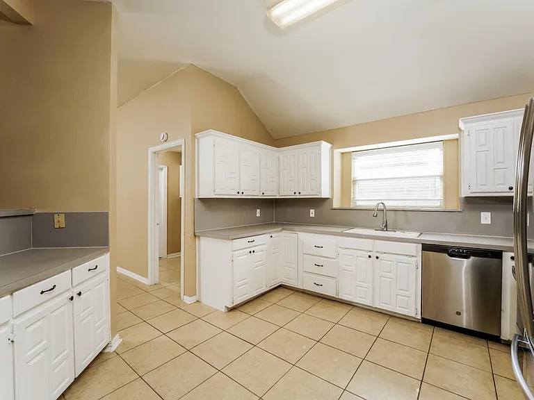 7921 Wayne Way — Photo 7