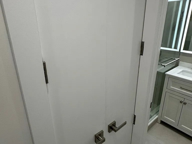 220 E 60th St #3G — Photo 6