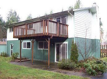 3rd image of 41 E Willow Pl