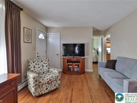 5th image of 2641 South St