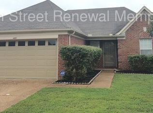 330 S Walnut Bend Rd, Cordova, TN 38018