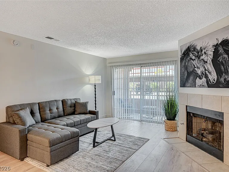 2200 Fort Apache Rd #1064 — Photo 2