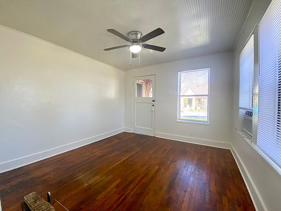 3rd image of 5009 Avenue G #A