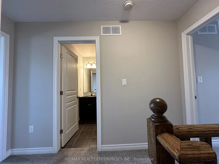 69 Edenrock Dr — Photo 22