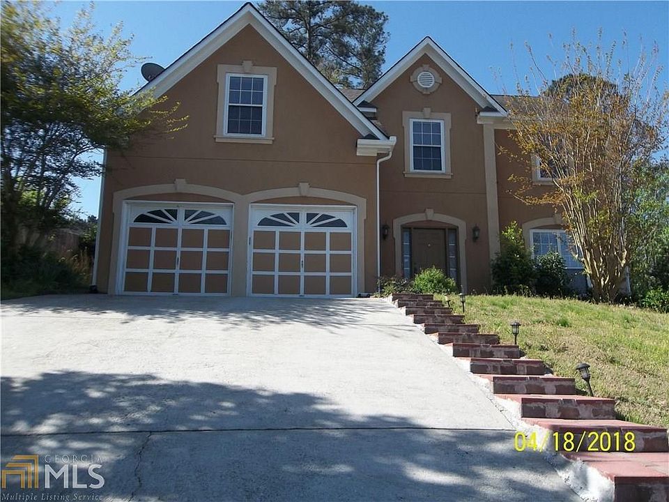 1st image of 945 Walnut Creek Dr