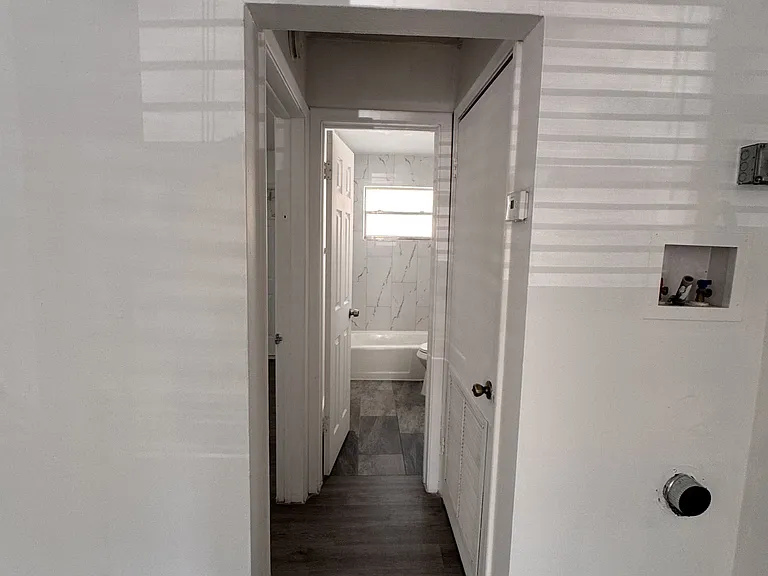 4140 SW 24th Ct #1 — Photo 10