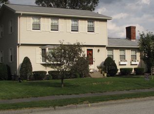 225 Tolpa Cir, Chicopee, MA 01020