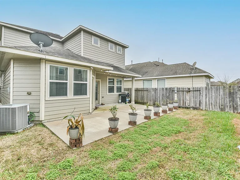 18226 Chianti Ridge Dr — Photo 33
