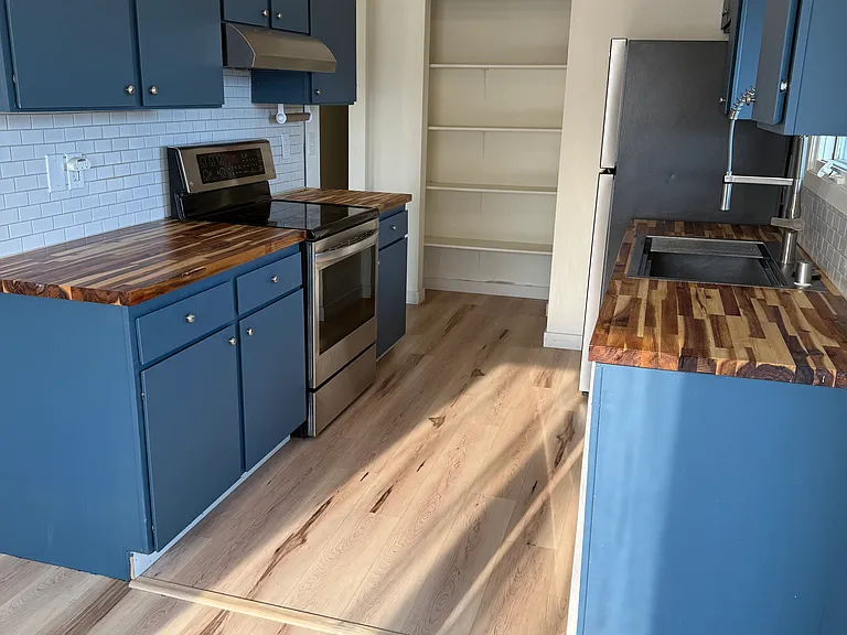 8531 Golden St #3 — Photo 1