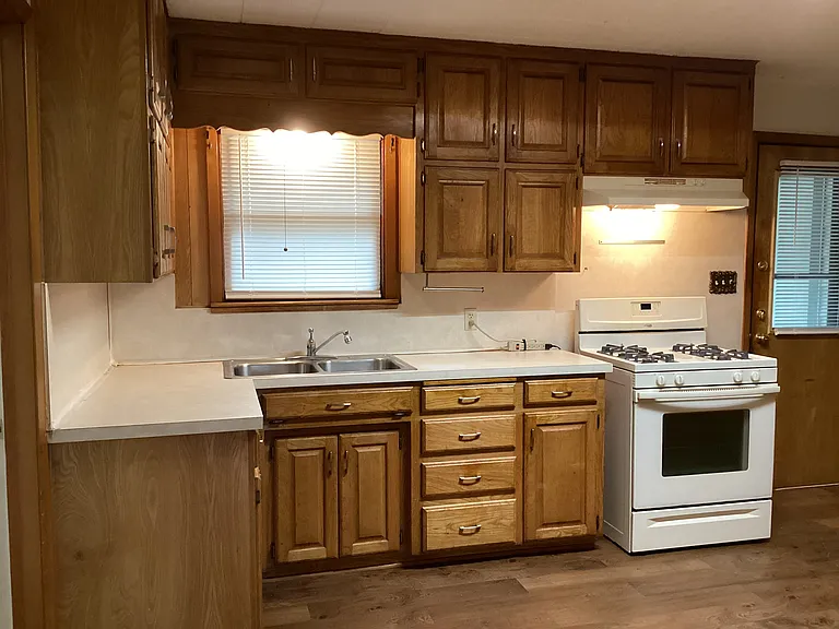 5340 Jerri Ln — Photo 3