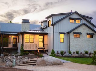 272 S Cliff Rose Cir, Pine Valley, UT 84781