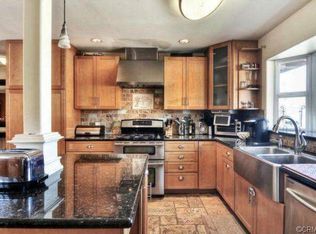 15361 Rushmoor Ln, Huntington Beach, CA 92647